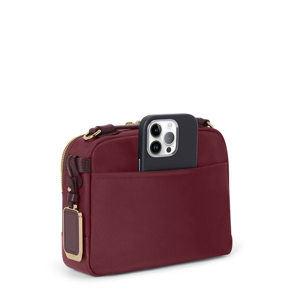Voyageur Teghan Crossbody Wine