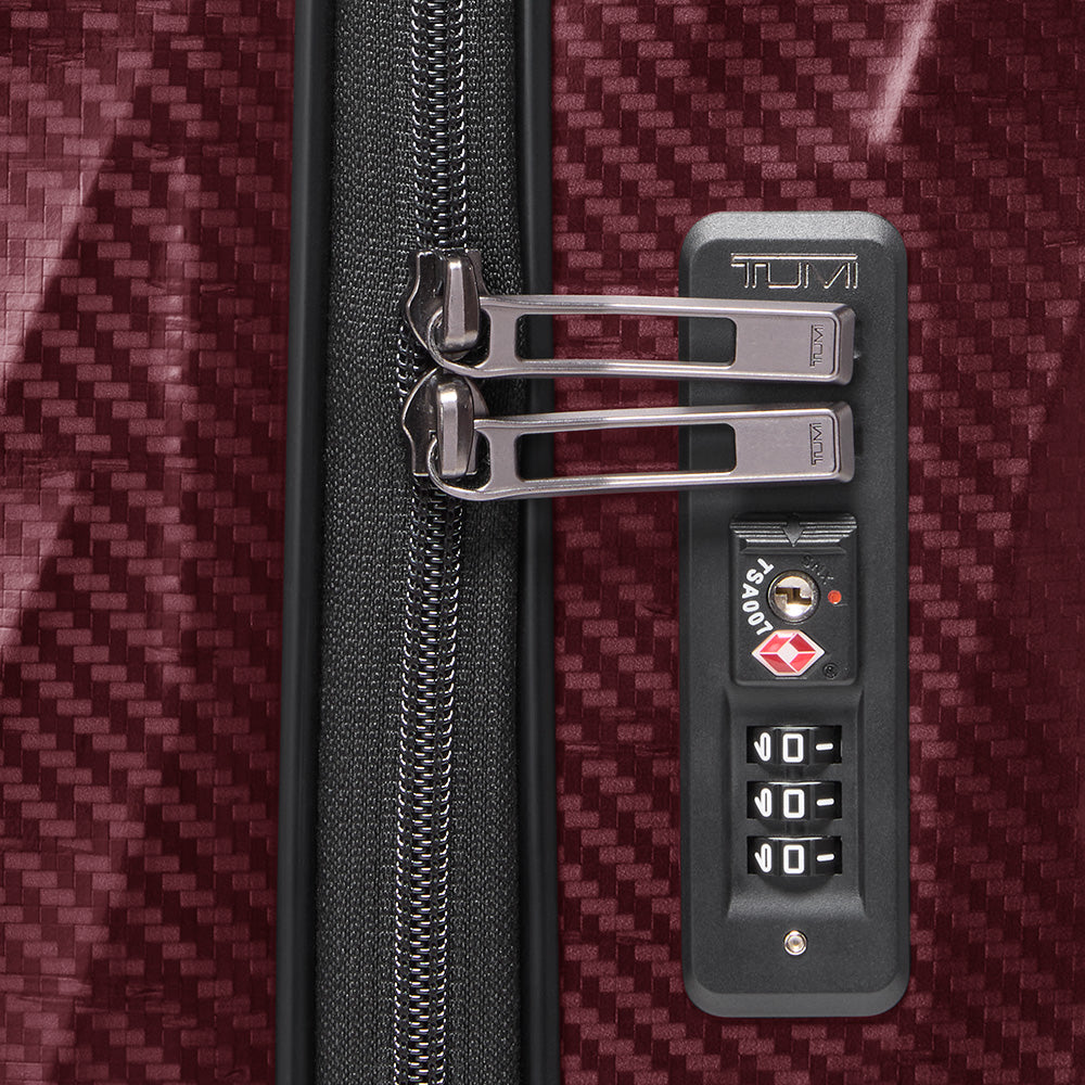 19 Degree Lite International Carry-On Wine