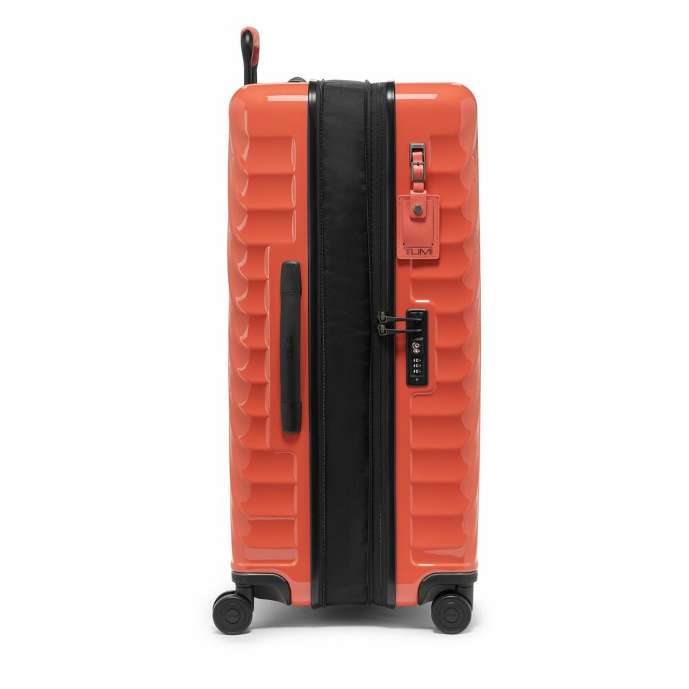 19 Degree Extended Trip Expandable 4 Wheels Packing Case Coral